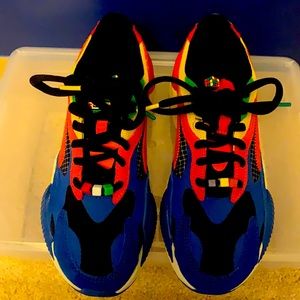 Sneakers !! PUMA RuBiks Cube
